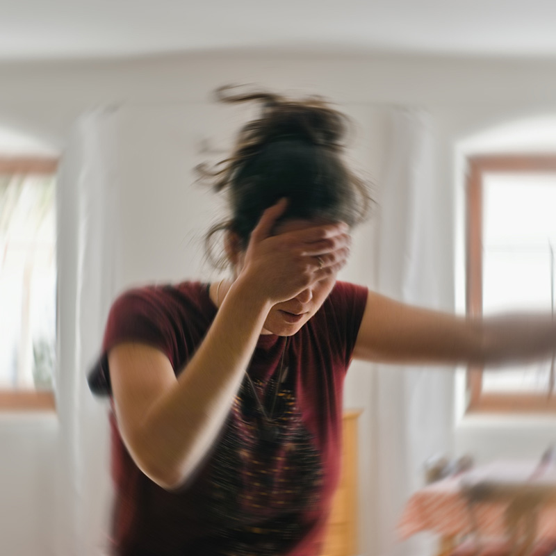 Huvudvärk, migrän, yrsel, tinnitus